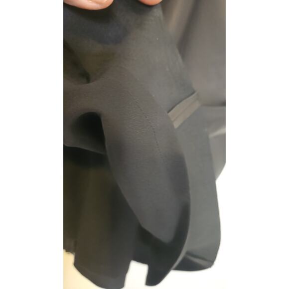 Nordstrom Signature Black Genuine Leather A-Line Knee-Length Skirt Size 12 - Picture 4 of 6